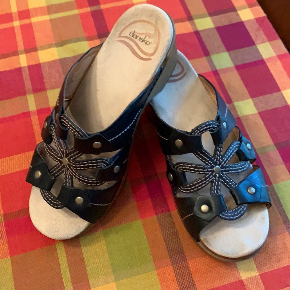 Dansko slide sandals black floral 36